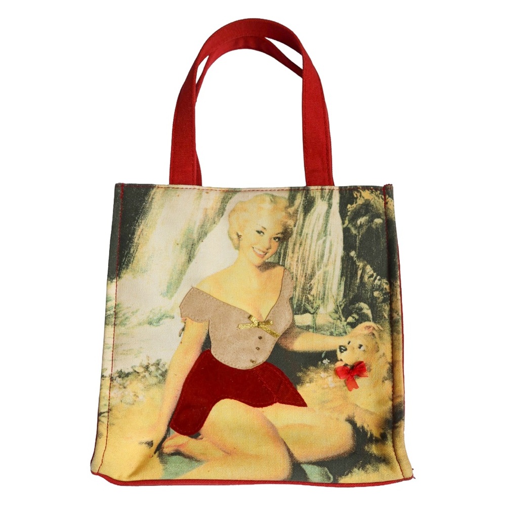 St. John’s Bay Graphic Tote Bag